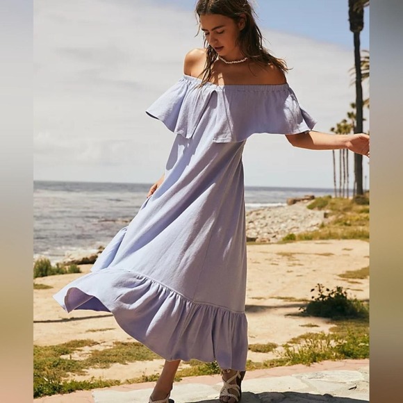 Free People Dresses & Skirts - Free People Beach Lynne Midi Dress NWOT SZ Small Off the Shoulder